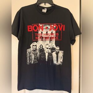 BON JOVI US TOUR 2017 CONCERT T-SHIRT